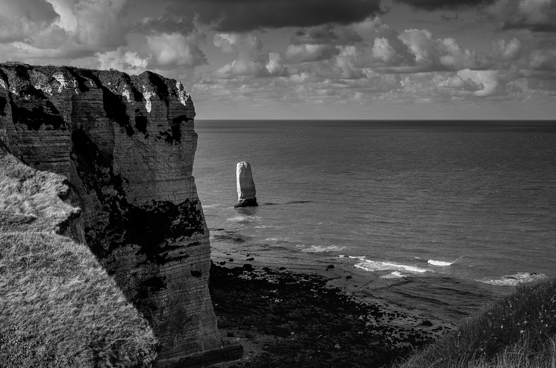 Timeless Beauty: Exploring the Geological and Cultural Layers of Normandy’s Cliffs