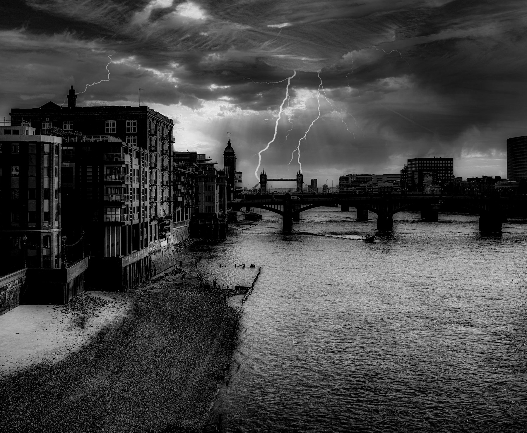 London’s Enduring Spirit: A Storm Over the Thames and Tower Bridge
